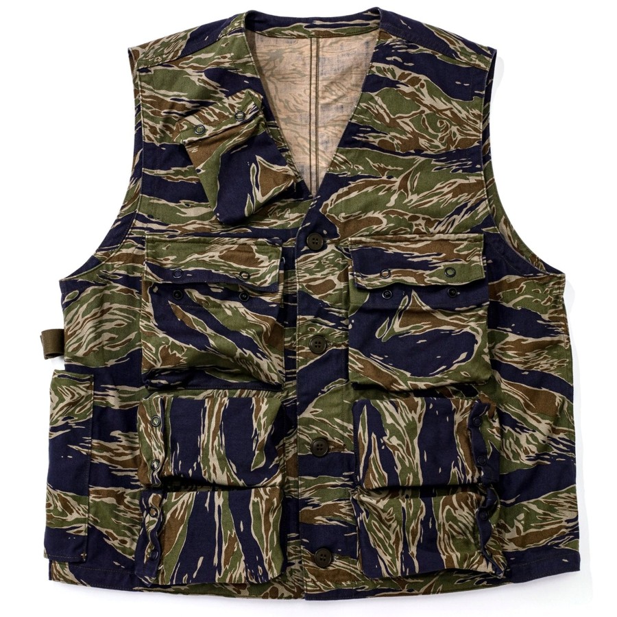 The Real McCoy's Tiger Camouflage Vest / Tadpole Green Best