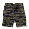 The Real McCoy's Tiger Camouflage Shorts / Tadpole Green Hot